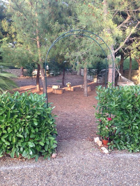 Bed and Breakfast La Dimora Gigante Castellana Grotte Exterior foto