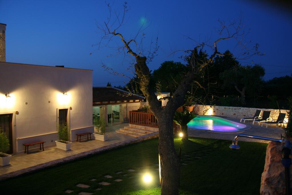 Bed and Breakfast La Dimora Gigante Castellana Grotte Exterior foto